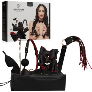 Bedroom Fantasy - 8 Piece Set Of SM Luxury Set Black