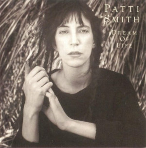 SMITH, PATTI - DREAM OF LIFE