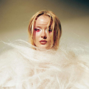 LARSSON, ZARA - VENUS (RED/BLACK VINYL)