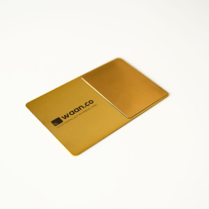 Złota Metalowa Wizytówka NFC z Twoim Logo + Projekt |
Grawerowana Laserowo Rewers Grawerowany w 50%