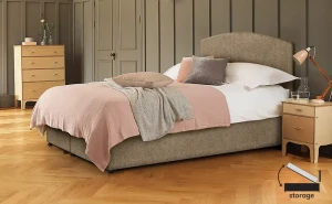 Tern Apple Ottoman Wood 5'0
