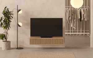 Kleine hängende TV-Konsole (120 cm) mit Fronten aus Eichenlamellen
