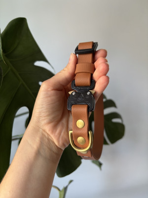 Obroża Cobra Classic Brown M | 19 mm | 35-45 cm | Mosiądz