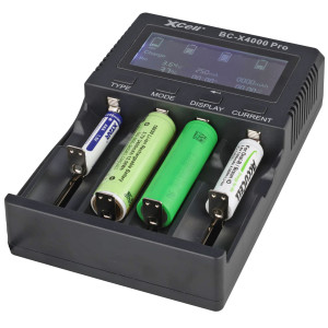 Schnellladegerät X4000 PRO mit LCD-Display - ideal für 1-4 NiMH. Li-ion 1.5V, Li-ion und LiFePo4