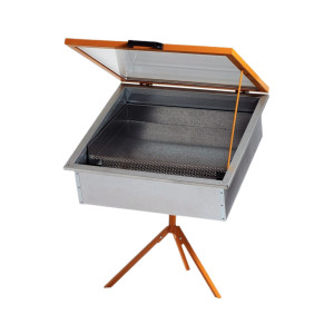 Quarti - Fabriquant Italien de Matériel Apicole Cérificateur solaire avec pieds