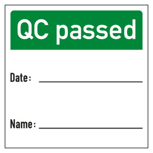 Qualitätskennzeichen QC passed mit Datum und Name Weiß Quadratisch