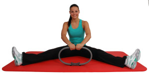 Obręcz do pilatesu Mambo Pilates Ring MoVes 38 cm 04-010101