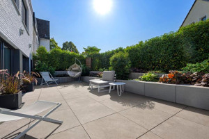 KANN Matera Terrassenplatte 60x60x5 cm sandbeige | Oberfläche: Keramisch/strukturiert | Material: Beton-Keramik-Verbundplatte