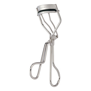 Tweezerman Classic Lash Curler | Eyelash Lifting Tool | Stainless Steel | Gentle Curling | Soft Silicone Pad | Professional Beauty Tool | Effortless Lash Curls