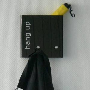 HANG UP - Wandgarderobe in schwarz