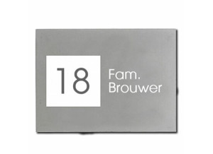 Hausnummernschild / Familiennamensschild aus Beton 15 x 11 cm