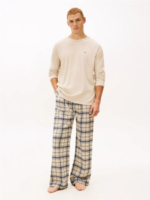 Tommy Hilfiger Waffle Knit Pyjamas Gift Set