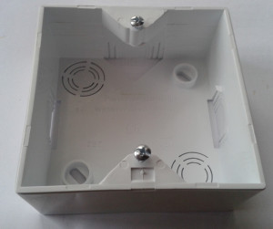 Puszka pod wyłącznik prądu/sygnalizator