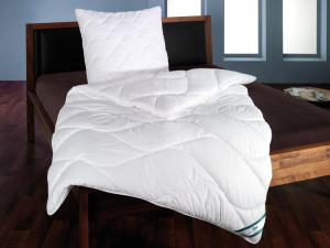 Kołdra antybakteryjna FAN Klimakomfort Dacron95 - Biały