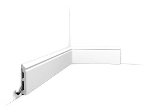 Listwa przypodłogowa SX173-RAL9003 malowana na biało Orac Decor