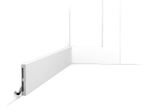 Listwa przypodłogowa DX163-2300-RAL9003 malowana na biało Orac Decor