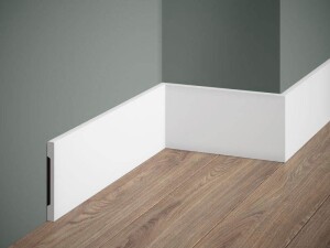Listwa przypodłogowa malowana na biało MD013P Mardom Decor