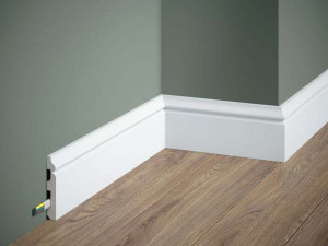 Listwa przypodłogowa malowana na biało MD018P Mardom Decor