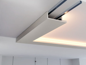 Prefabrykowana półka podsufitowa z LED GKS1030 szer. 30 cm / wys. 10 cm / dł. 120 cm
