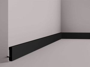 Listwa przypodłogowa FT2 malowana na czarno Wallstyl NMC