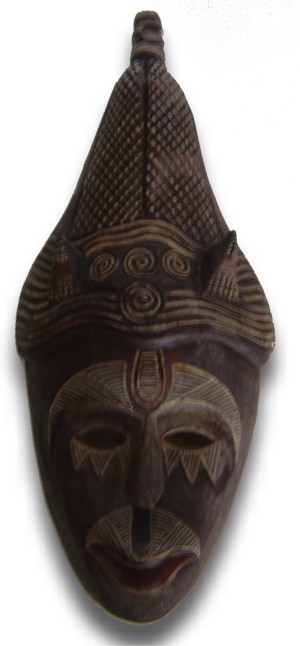 Masque en bois légendes asiatique