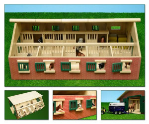 Dema Ecurie 9 boxes en bois - 62 x 42,5 x 22 cm - Ferme 1:32