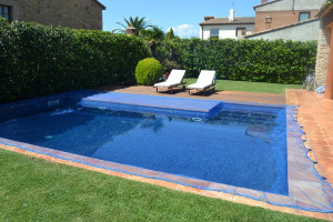 Bâche piscine anti-feuille et insectes 5 x 5 m carré