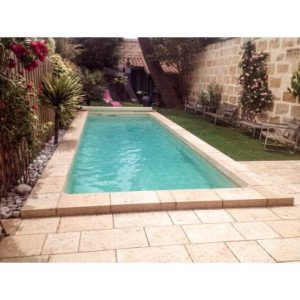 Margelle piscine Borvo : bassin de 9.00 x 4.50 m