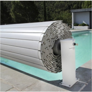APF Pool Design Volet automatique DISTRI-ROLL : sur mesure
