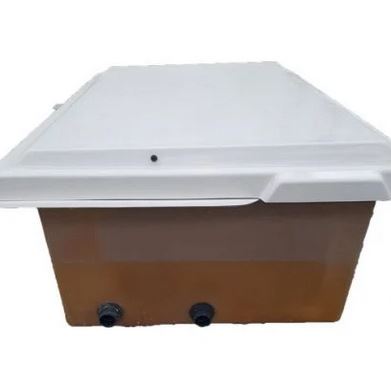 Local technique pour piscine a enterrer MOYEN