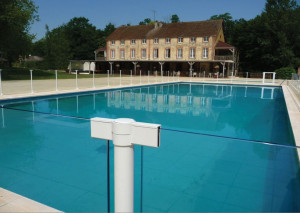 Cloture Swim Park SP03 en verre 8 mm : 1m01 < ENTRAXE < 1.50m