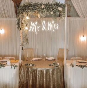 NEON ''Mr & Mrs''