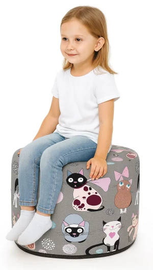 Szara okrągła pufa dziecięca w kotki - Audrey
