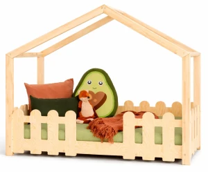 Drewniane łóżko domek z barierką - Breton 3X