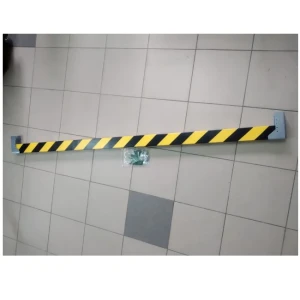 Bariera drewniana do stacji trafo 2,3 m – zabezpieczenie rozdzielni
