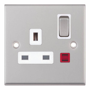 Selectric 1 Gang 13A Switched With Neon Double Pole Socket Outlet in Satin Chrome with White Insert, 7MPRO, 7MPRO-123