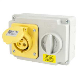 Shayla II1111Y 16A 2P+E 110-130V Waterproof Interlock Switched Socket 4H Yellow
