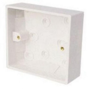 Deligo CSC1 1G 32mm Conduit Entry Switch Or Socket Box With Round Center