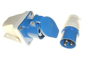 240V 32A Blue 2 Pin + Earth Coupler