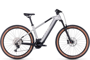 Cube Reaction Hybrid SLX 750