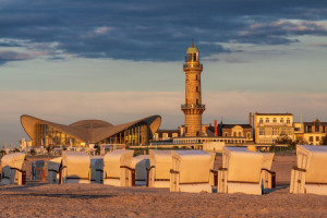 Motiv auf Fensterfolie - Warnemünde oder mit Eigenem Foto