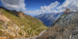 Wunschmotiv als Fensterfolie - Stilfser Joch oder mit Eigenem Foto