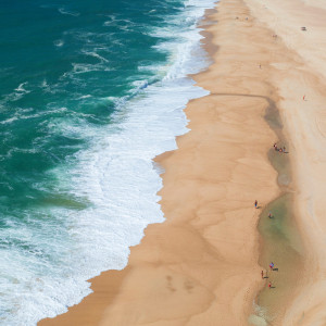 Foto auf Fensterfolie - Strand Und Meer Vom Leuchtturm Nazare In Po...