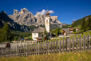 Wunschmotiv Fensterfolie - Dolomitenpanorama oder mit Eigenem Foto