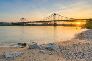 Bild Fensterfolie - Rheinbrücke In Krefeld-Uerdingen oder mit Eigen...