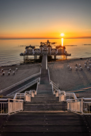 Fotos Fensterfolie - Sonnenaufgang Auf Rügen oder mit Eigenem Foto