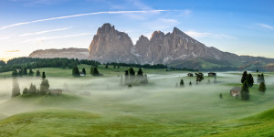Wunschmotiv auf Fensterfolie - Morgens Auf Der Seiser Alm In Südtir...