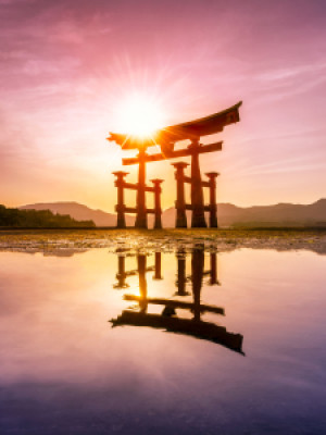 Wunschbild auf Glas-Schneidebrett - Torii In Miyajima Japan oder mi...