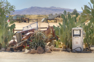 Wunschmotiv auf Grußkarte - Desert Station Ii oder mit Eigenem Foto