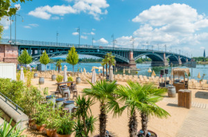 Wunschbild als Grußkarte - Mainz-Strand 83 oder mit Eigenem Foto